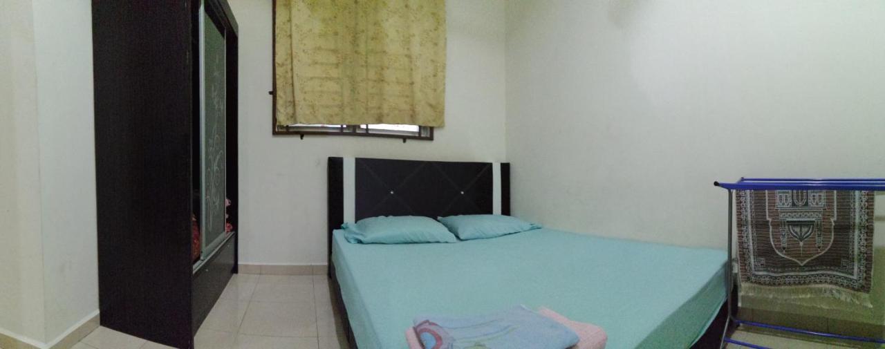 Assyifa Homestay Дунгун Екстериор снимка