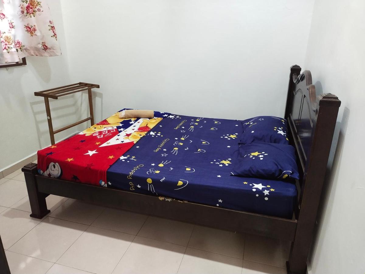 Assyifa Homestay Дунгун Екстериор снимка