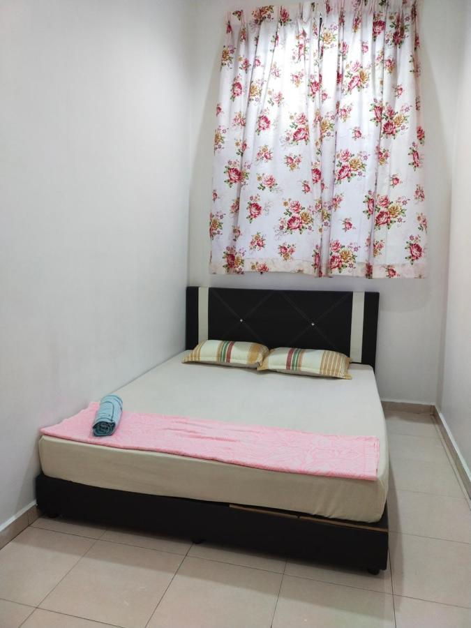 Assyifa Homestay Дунгун Екстериор снимка